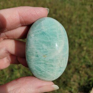 Amazonite Palm Pillow Stone (T1)
